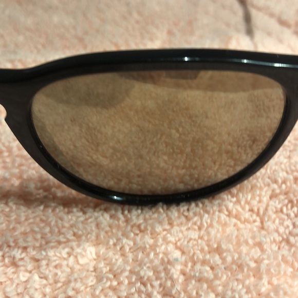 Ray-Ban sunglasses. Non polarized. Erika. - Picture 4 of 7